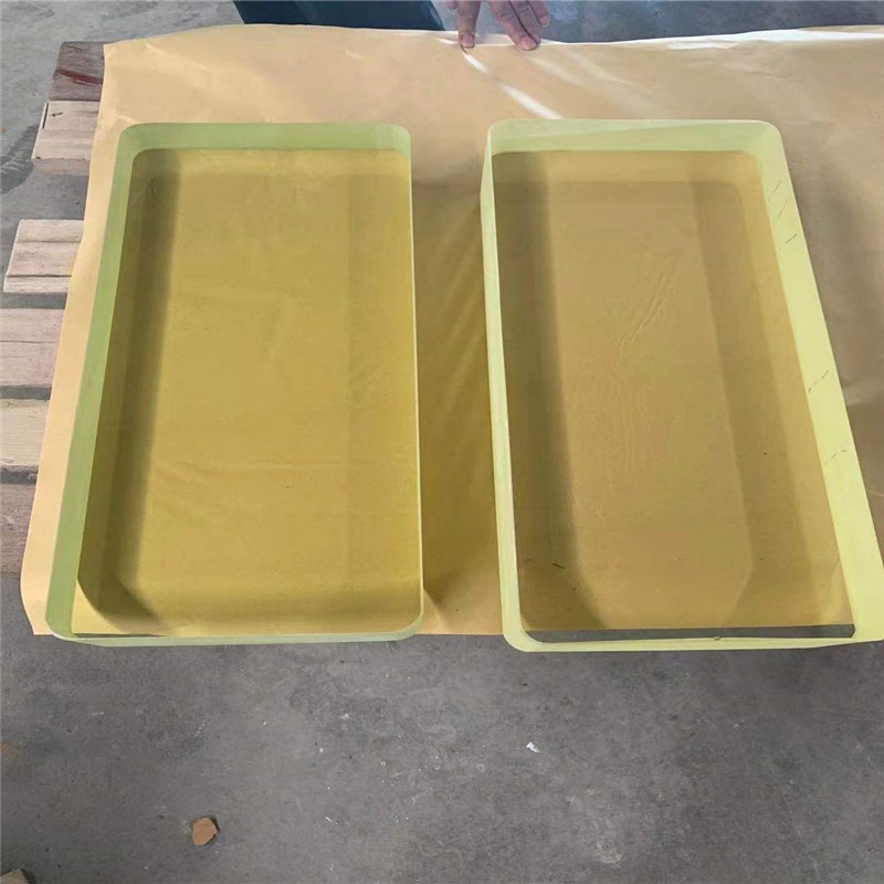 龙潭铅玻璃